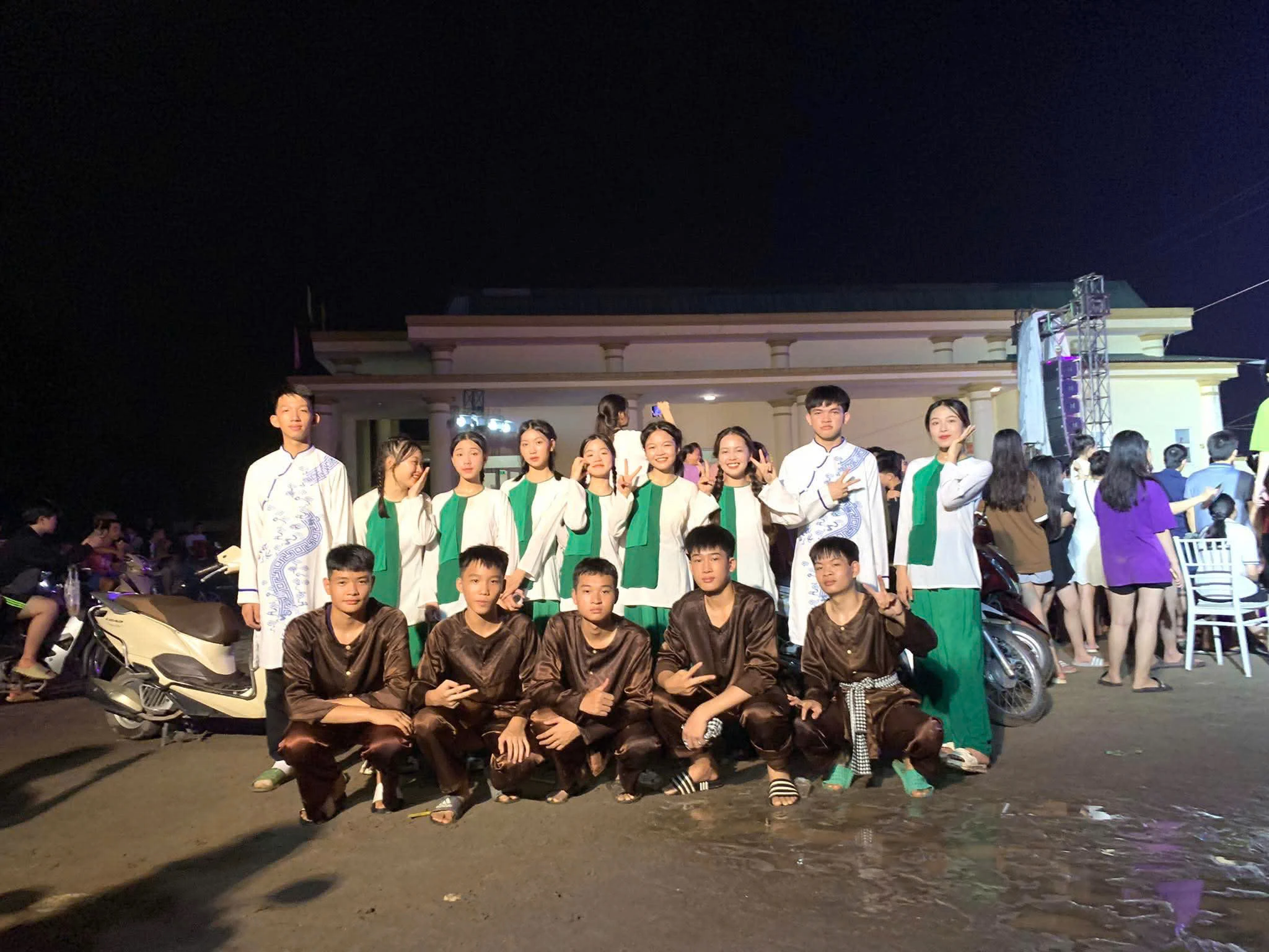 Trại Hè Thôn Đầu Làng