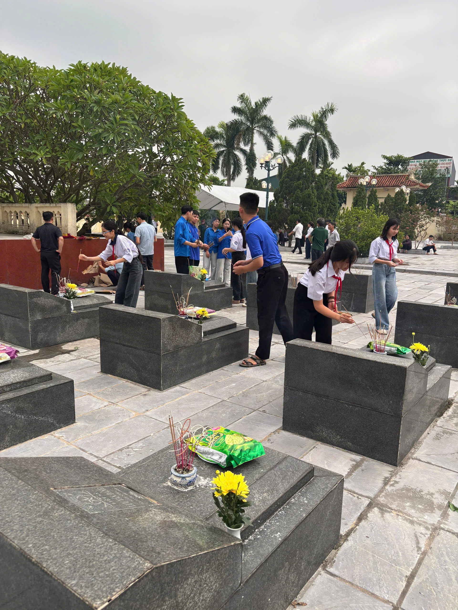 Trại Hè Thôn Đầu Làng