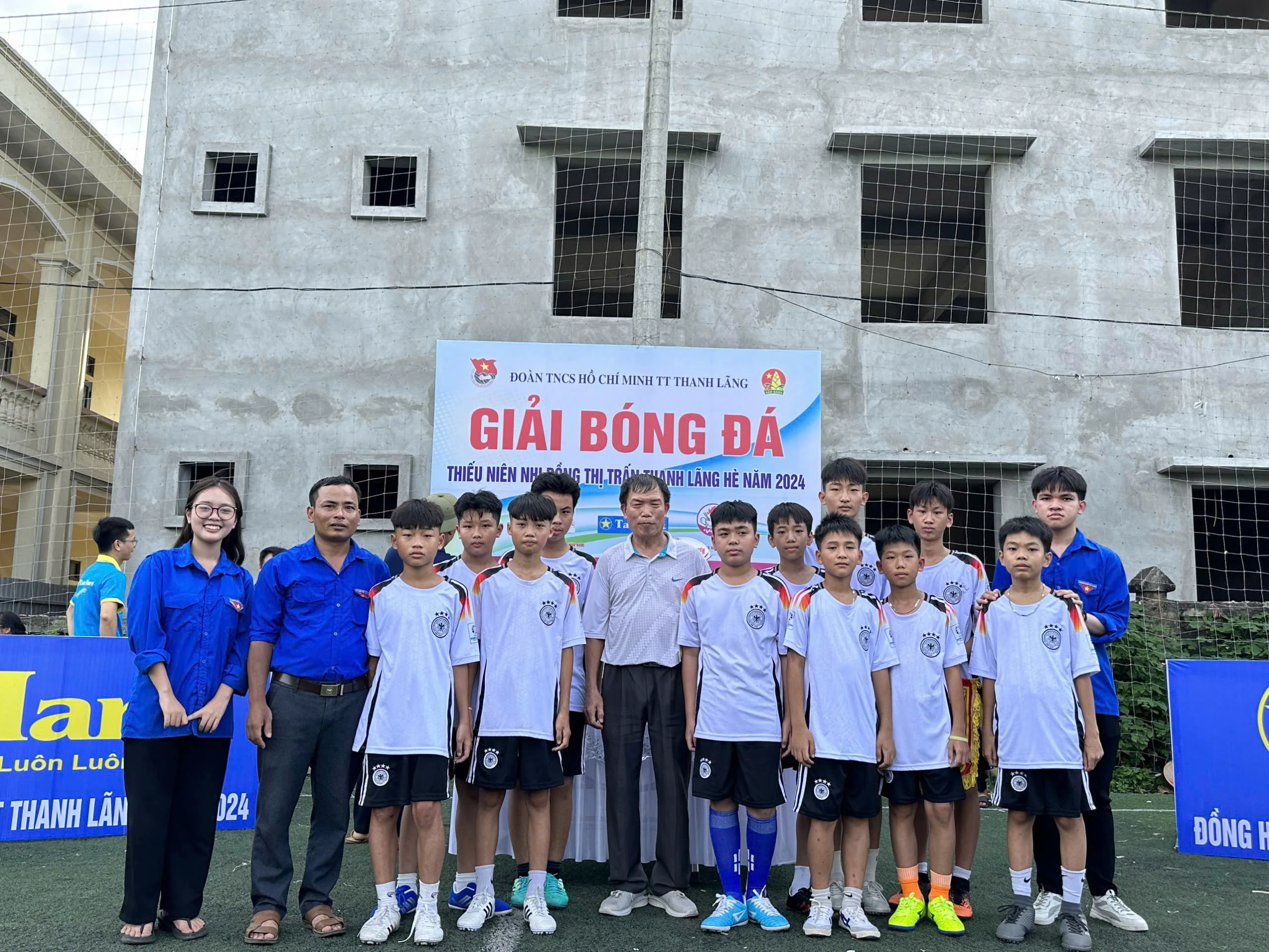 Trại Hè Thôn Đầu Làng